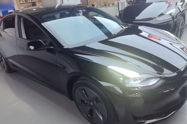 Used Tesla Model 3 2021 Standard Range Rear-Drive Upgraded Version Front Right 45 Deg