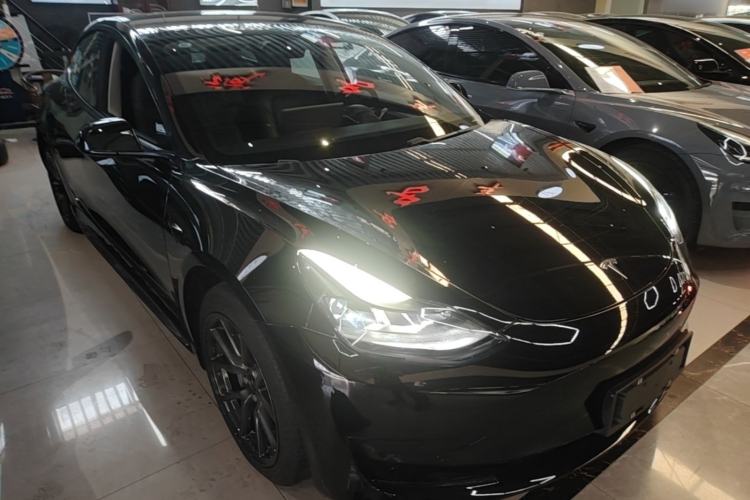 Used Tesla Model 3 2021 Standard Range Rear-Drive Upgraded Version Front Right 45 Deg