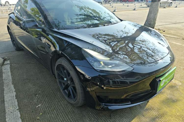 Used Tesla Model 3 2021 Standard Range Rear-Drive Upgraded Version Front Right 45 Deg