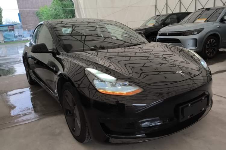 Used Tesla Model 3 2021 Revised Version Standard Range Rear-Wheel Drive Upgraded Edition 3D1 Front Right 45 Deg