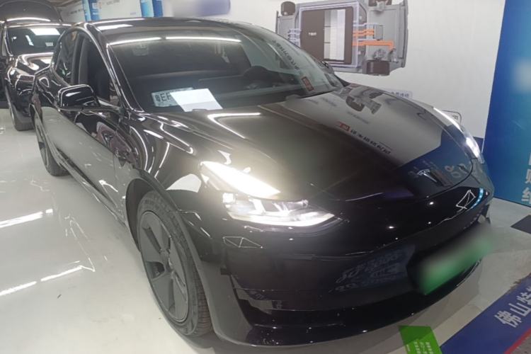 Used Tesla Model 3 2021 Standard Range Rear-Drive Upgraded Version Front Right 45 Deg