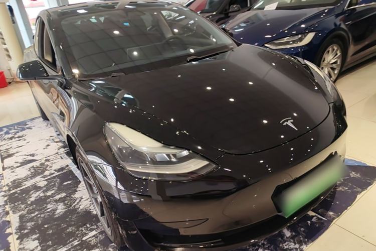 Used Tesla Model 3 2021 Standard Range Rear-Drive Upgraded Version Front Right 45 Deg