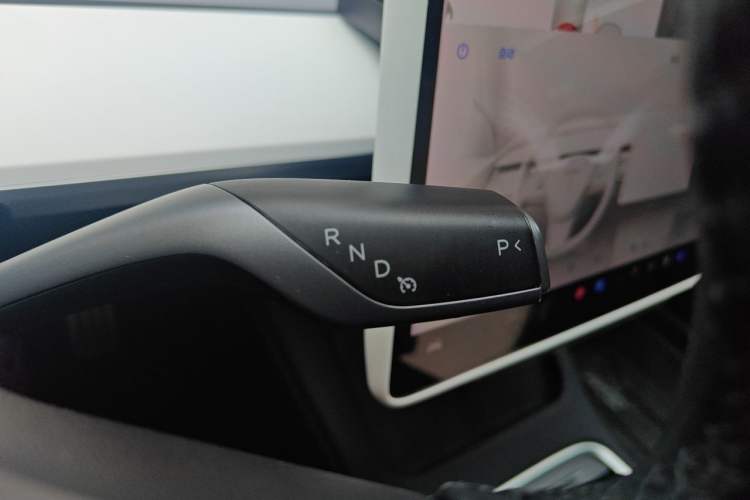 Used Tesla Model 3 2021 Performance High-Performance All-Wheel-Drive Version Gear Lever