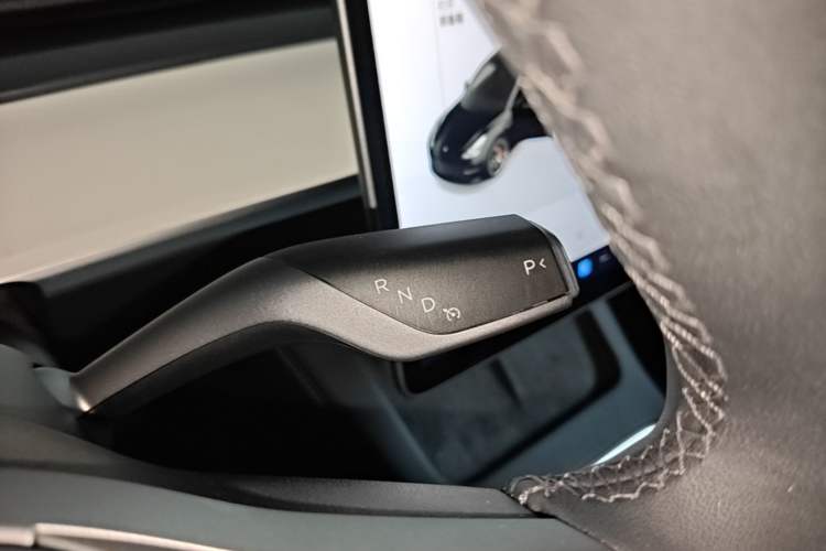 Used Tesla Model 3 2021 Performance High-Performance All-Wheel-Drive Version 3D6 Gear Lever