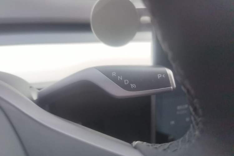 Used Tesla Model 3 2021 Performance High-Performance All-Wheel-Drive Version 3D6 Gear Lever