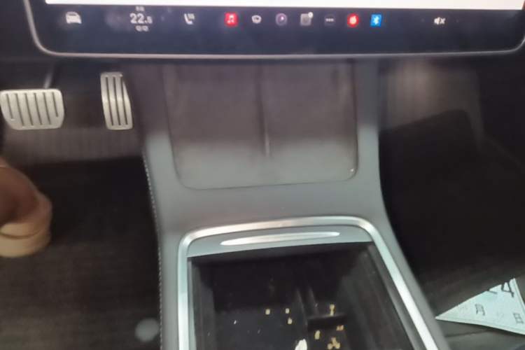 Used Tesla Model 3 2021 Revised Performance Version with All-Wheel Drive 3D1 Gear Lever