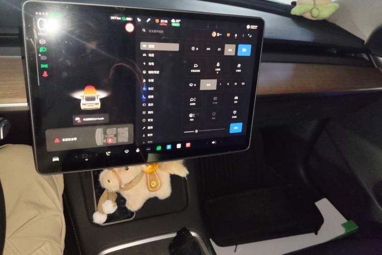 Used Tesla Model 3 2021 Revised Version Standard Range Rear-Wheel Drive Upgraded Edition 3D1 Instrument Cluster
