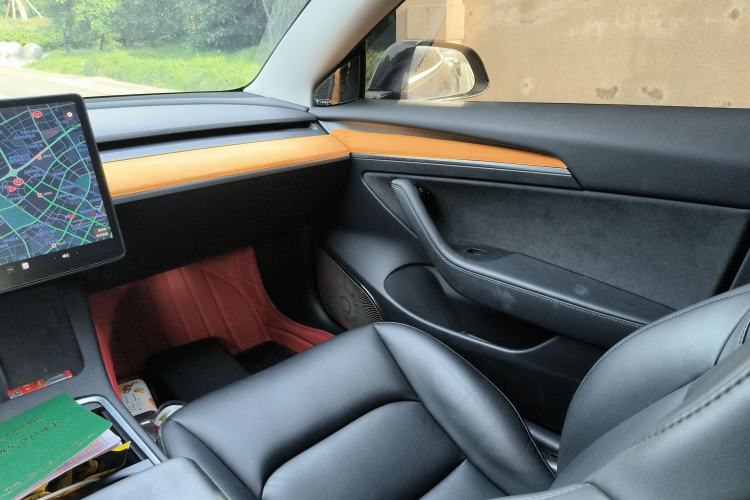 Used Tesla Model 3 2021 Performance High-Performance All-Wheel-Drive Version Interior 1