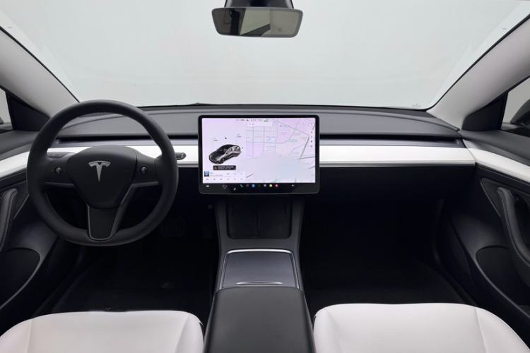 Used Tesla Model 3 2021 Standard Range Rear-Wheel Drive Upgraded Version 3D6 Interior 1