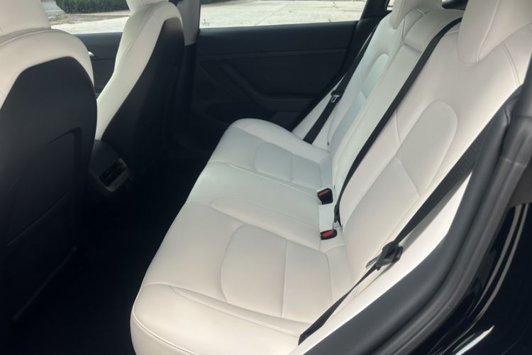 Used Tesla Model 3 2021 Standard Range Rear-Wheel Drive Upgraded Version 3D6 Interior 1
