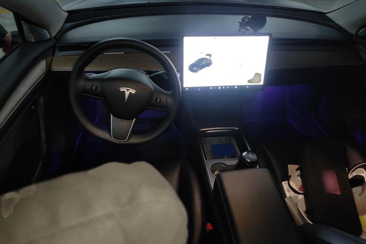Used Tesla Model 3 2021 Performance High-Performance All-Wheel-Drive Version Interior 2