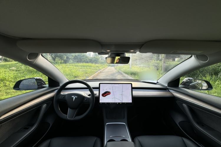 Used Tesla Model 3 2021 Standard Range Rear-Wheel Drive Upgraded Version 3D6 Interior 2