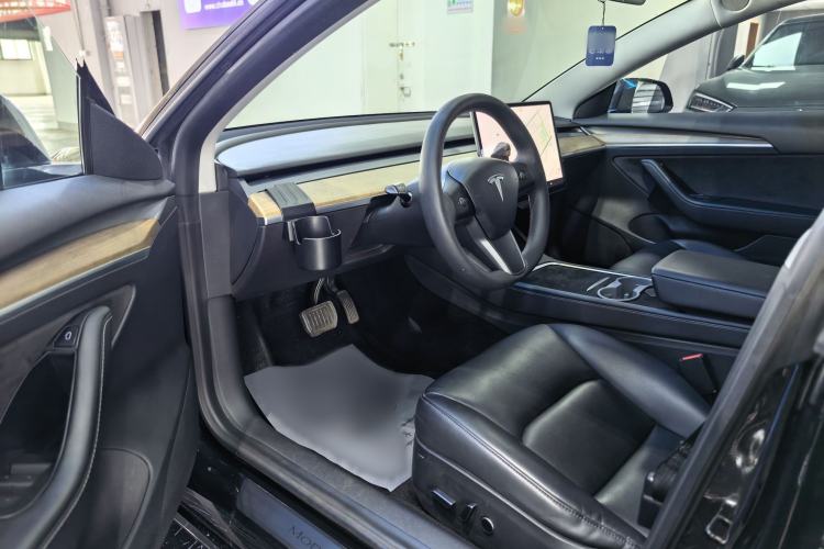 Used Tesla Model 3 2021 Standard Range Rear-Wheel Drive Upgraded Version 3D6 Interior 2