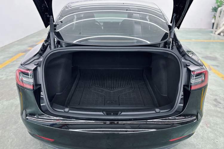 Used Tesla Model 3 2021 Standard Range Rear-Wheel Drive Upgraded Version 3D6 Interior 2