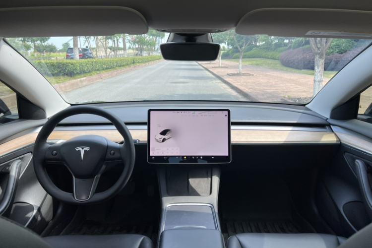 Used Tesla Model 3 2021 Standard Range Rear-Wheel Drive Upgraded Version 3D6 Interior 2