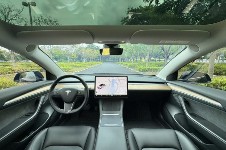 Used Tesla Model 3 2021 Standard Range Rear-Wheel Drive Upgraded Version 3D6 Interior 3