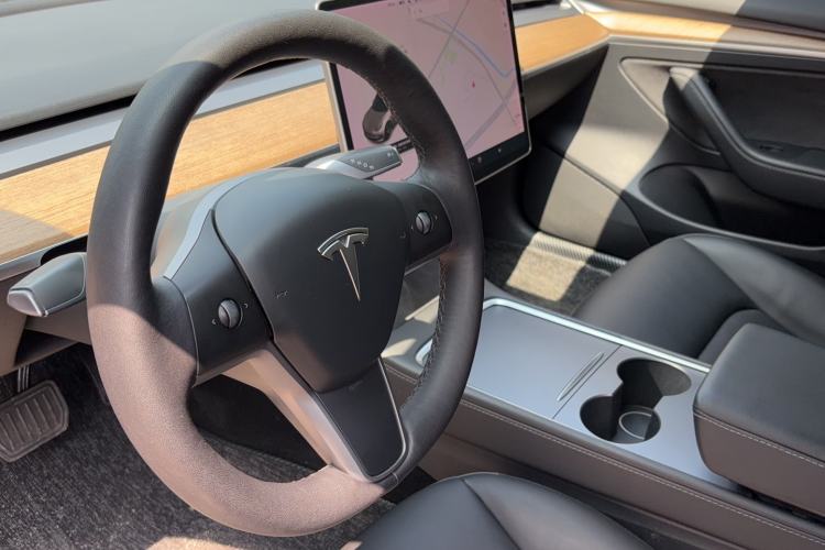 Used Tesla Model 3 2021 Standard Range Rear-Drive Upgraded Version Interior 3