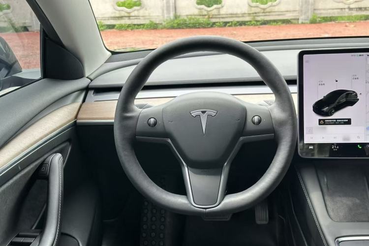 Used Tesla Model 3 2021 Standard Range Rear-Drive Upgraded Version Interior 4