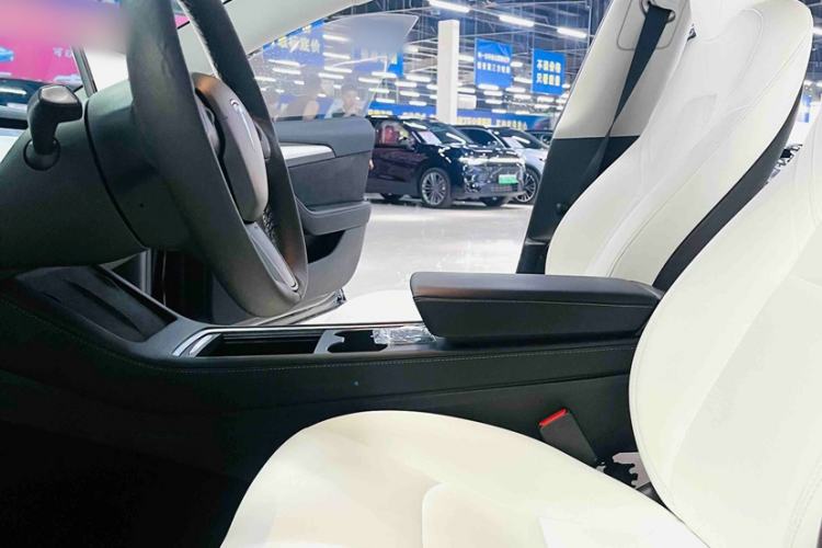 Used Tesla Model 3 2021 Standard Range Rear-Wheel Drive Upgraded Version 3D6 Interior 4