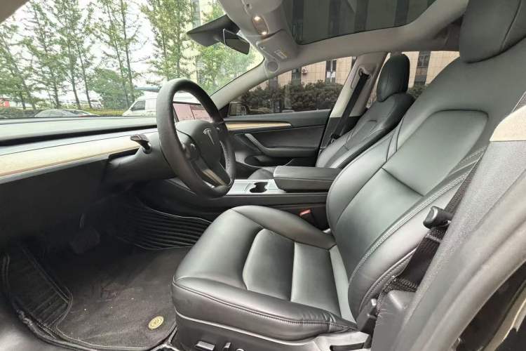 Used Tesla Model 3 2021 Standard Range Rear-Drive Upgraded Version Interior 4