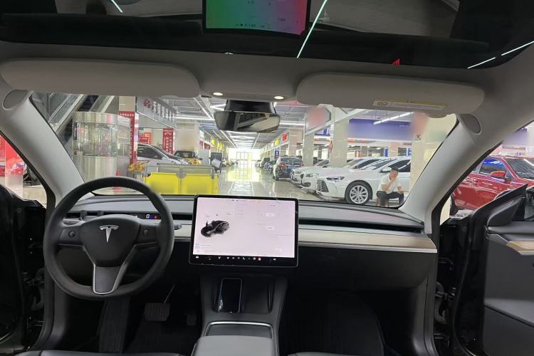 Used Tesla Model 3 2021 Standard Range Rear-Wheel Drive Upgraded Version 3D6 Interior 4