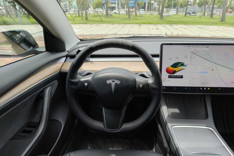 Used Tesla Model 3 2021 Standard Range Rear-Wheel Drive Upgraded Version 3D6 Interior 5