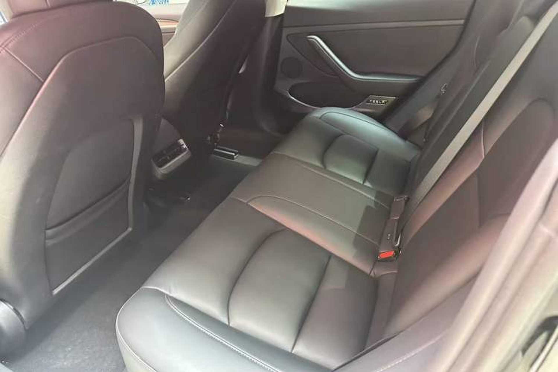 Used Tesla Model 3 2021 Standard Range Rear-Wheel Drive Upgraded Version 3D6 Interior 5