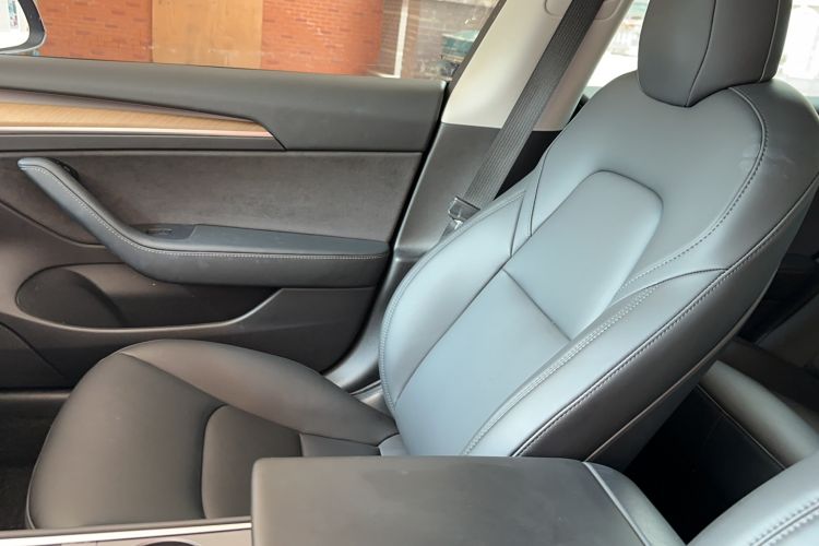 Used Tesla Model 3 2021 Standard Range Rear-Drive Upgraded Version Interior 5