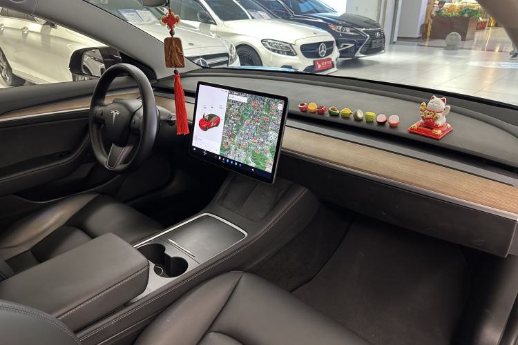 Used Tesla Model 3 2021 Standard Range Rear-Wheel Drive Upgraded Version 3D6 Interior 5
