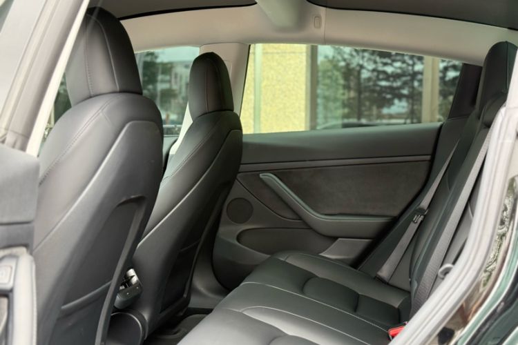 Used Tesla Model 3 2021 Revised Version Standard Range Rear-Wheel Drive Upgraded Edition 3D1 Interior 8
