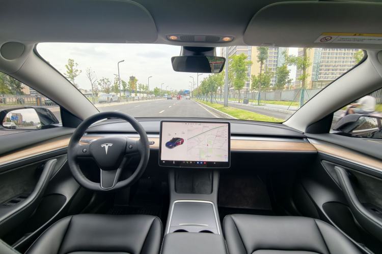 Used Tesla Model 3 2021 Standard Range Rear-Wheel Drive Upgraded Version 3D6 Interior 9