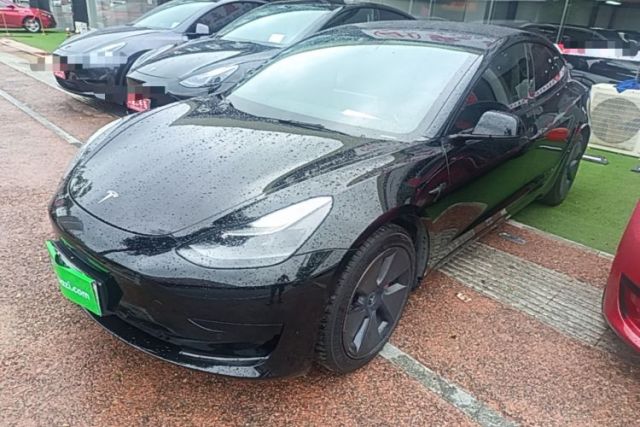 Ojetý Tesla Model 3 2021 Standard Range Rear-Drive Upgraded Version