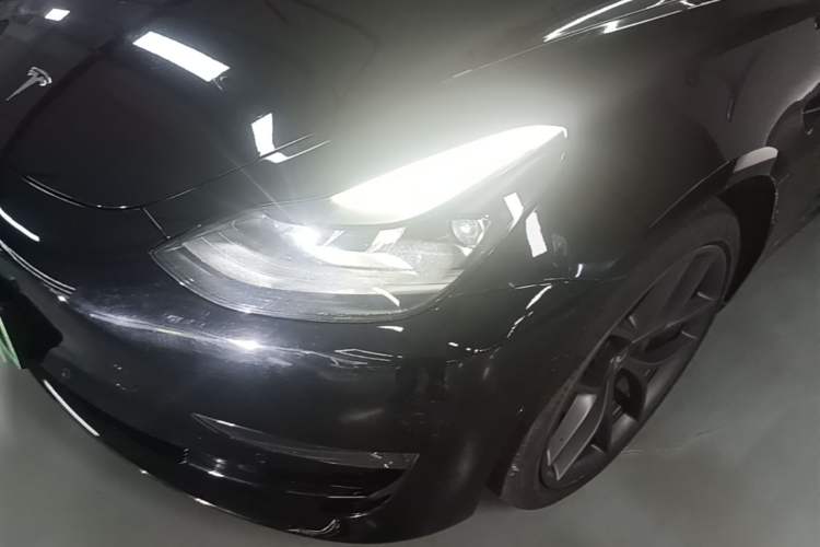 Used Tesla Model 3 2021 Revised Version II – Performance High-Performance All-Wheel-Drive Edition Left Front Headlight