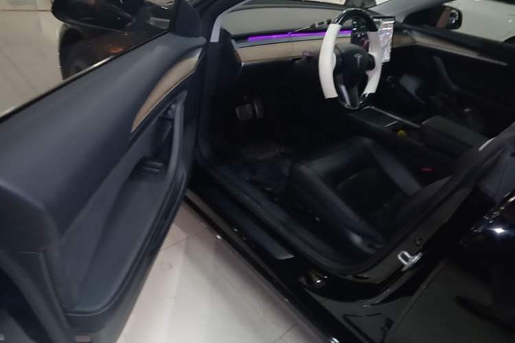Used Tesla Model 3 2021 Standard Range Rear-Drive Upgraded Version Left Front Seat