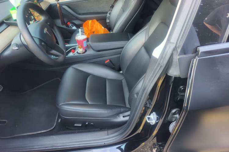 Used Tesla Model 3 2021 Performance High-Performance All-Wheel-Drive Version Left Front Seat