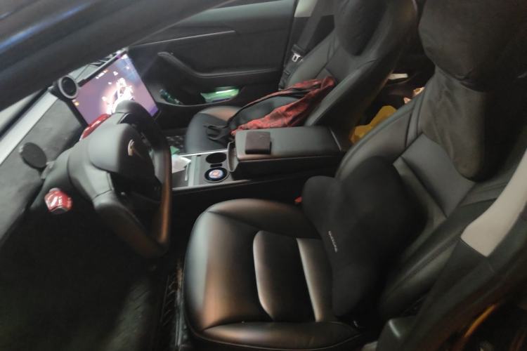 Used Tesla Model 3 2021 Revised Version II – Performance High-Performance All-Wheel-Drive Edition Left Front Seat