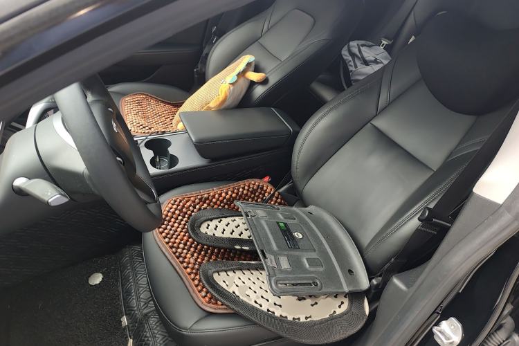 Used Tesla Model 3 2021 Performance High-Performance All-Wheel-Drive Version Left Front Seat