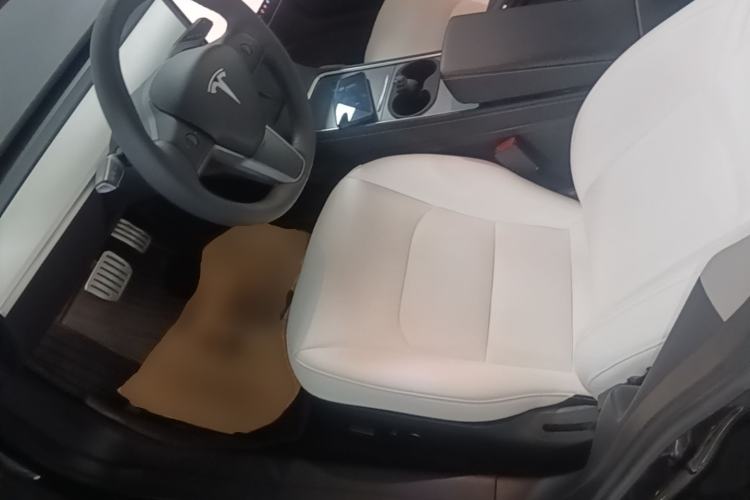Used Tesla Model 3 2021 Revised Version II – Performance High-Performance All-Wheel-Drive Edition Left Front Seat
