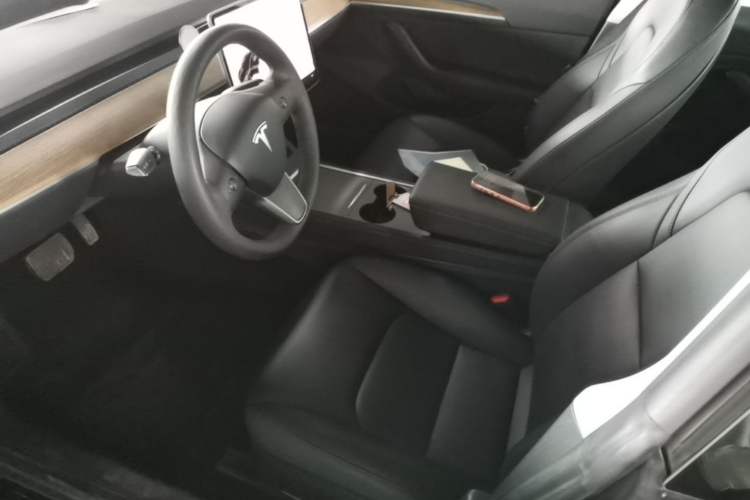 Used Tesla Model 3 2021 Standard Range Rear-Drive Upgraded Version Left Front Seat