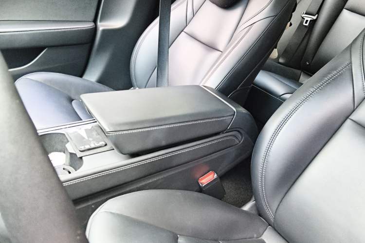 Used Tesla Model 3 2021 Standard Range Rear-Drive Upgraded Version Left Front Seat