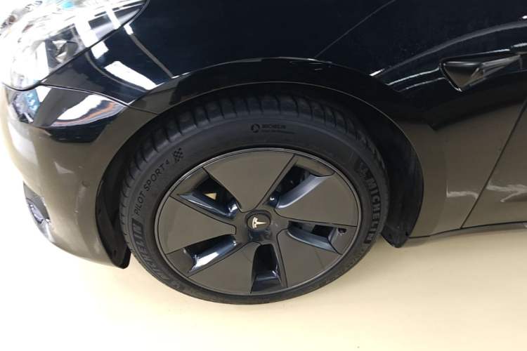 Used Tesla Model 3 2021 Revised Version Standard Range Rear-Wheel Drive Upgraded Edition 3D1 Left Front Wheel Hub