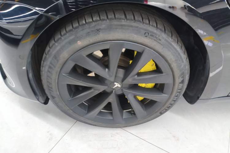 Used Tesla Model 3 2021 Standard Range Rear-Drive Upgraded Version Left Front Wheel Hub