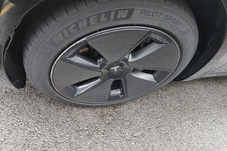 Used Tesla Model 3 2021 Revised Version Standard Range Rear-Wheel Drive Upgraded Edition 3D1 Left Front Wheel Hub