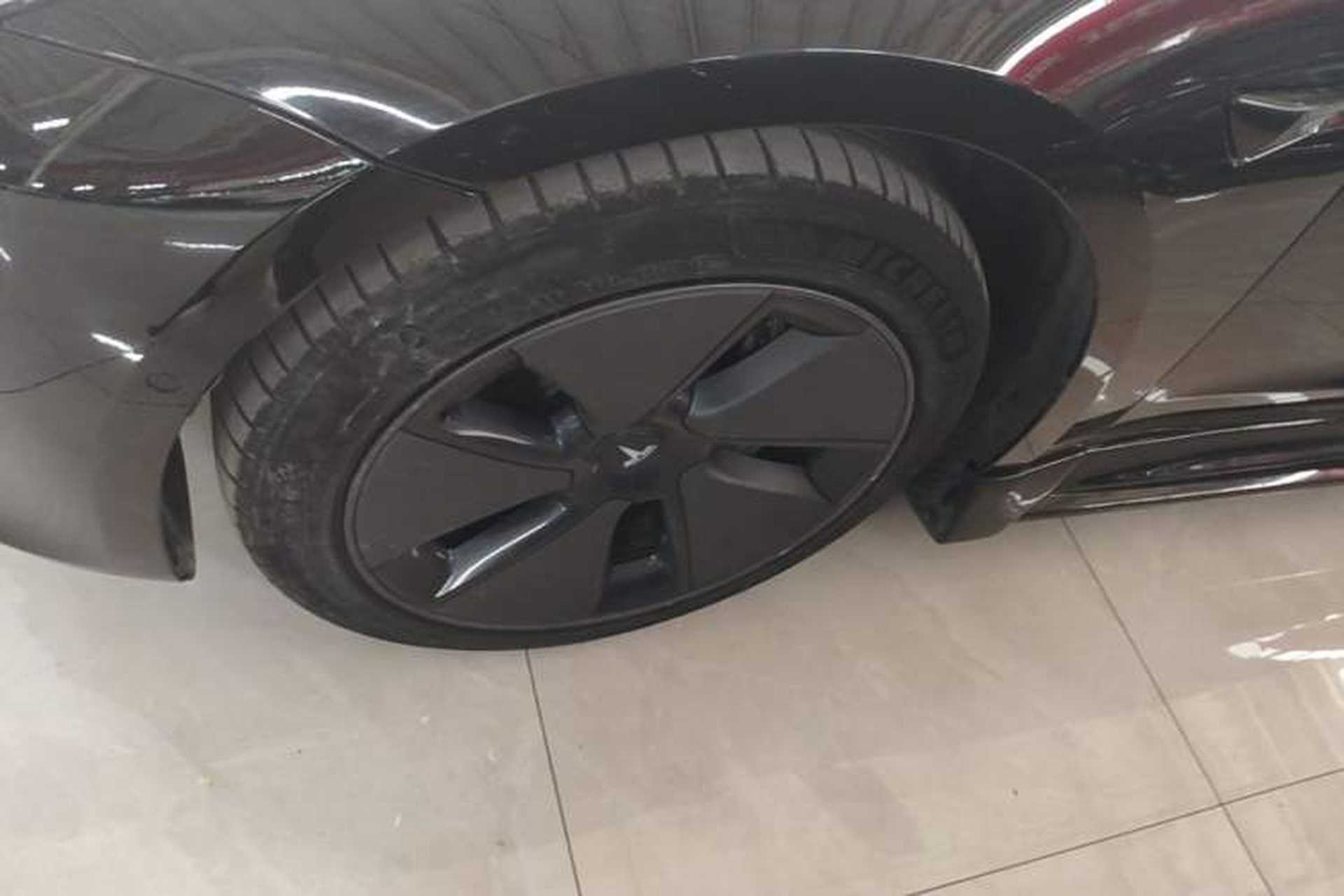 Used Tesla Model 3 2021 Standard Range Rear-Drive Upgraded Version Left Front Wheel Hub