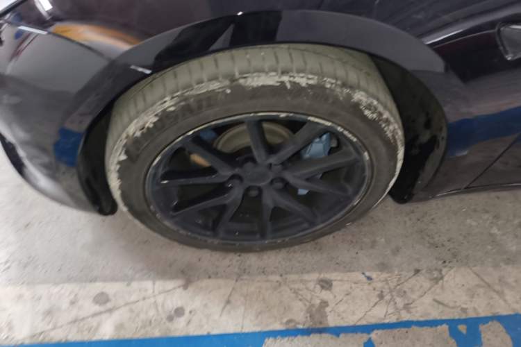 Used Tesla Model 3 2021 Standard Range Rear-Drive Upgraded Version Left Front Wheel Hub