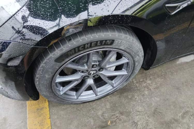 Used Tesla Model 3 2021 Standard Range Rear-Wheel Drive Upgraded Version 3D6 Left Front Wheel Hub