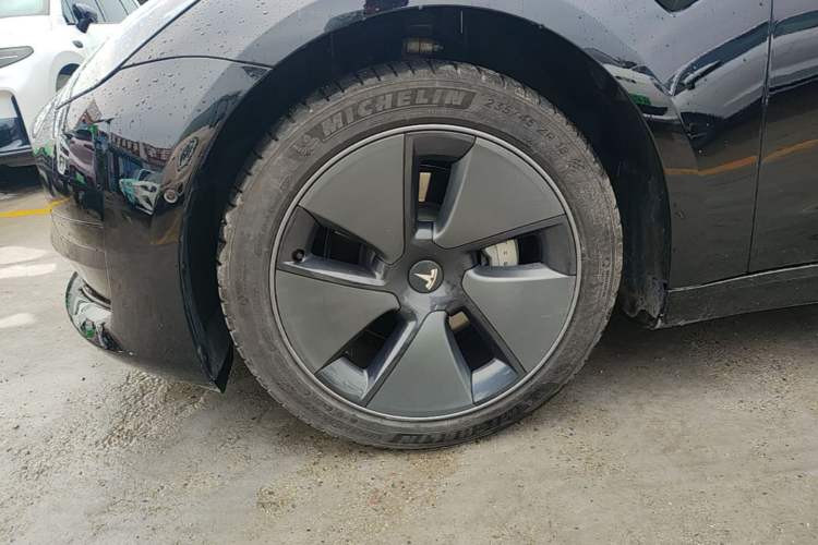 Used Tesla Model 3 2021 Revised Version Standard Range Rear-Wheel Drive Upgraded Edition 3D1 Left Front Wheel Hub