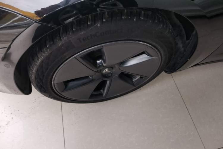 Used Tesla Model 3 2021 Standard Range Rear-Wheel Drive Upgraded Version 3D6 Left Front Wheel Hub