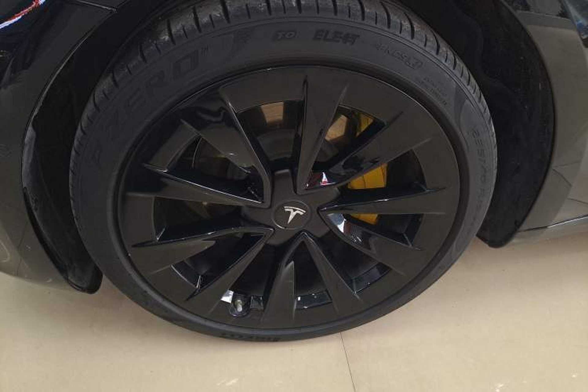 Used Tesla Model 3 2021 Standard Range Rear-Wheel Drive Upgraded Version 3D6 Left Front Wheel Hub