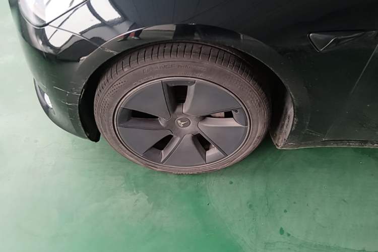 Used Tesla Model 3 2021 Standard Range Rear-Wheel Drive Upgraded Version 3D6 Left Front Wheel Hub